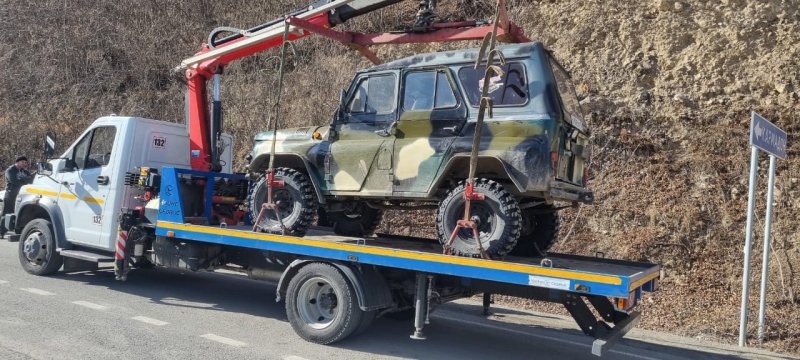 Полицейские Северной Осетии в местах загородного отдыха проверили транспорт, осуществляющий перевозки пассажиров