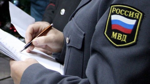 В Северной Осетии сотрудники полиции распространяют памятки «Как уберечься от мошенников»